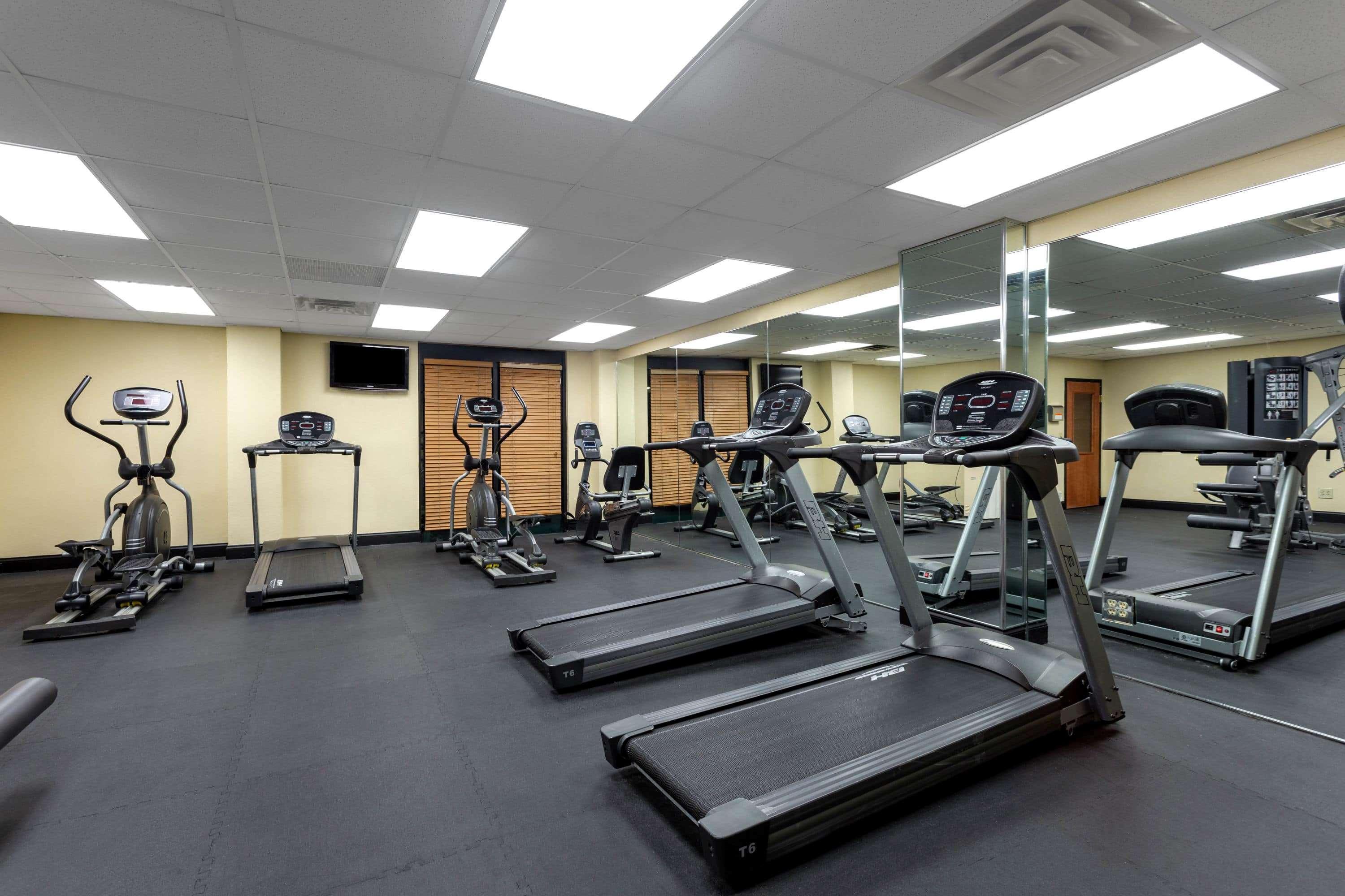 Wingate By Wyndham Macon I-75 Hotel Bagian luar foto