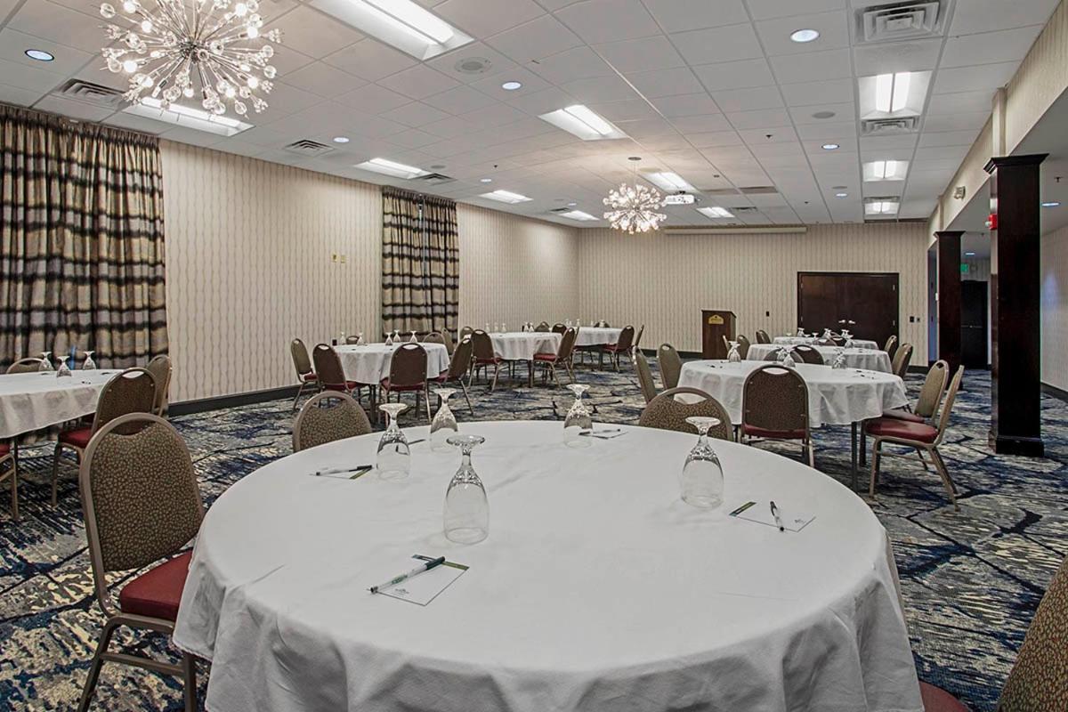 Wingate By Wyndham Macon I-75 Hotel Bagian luar foto