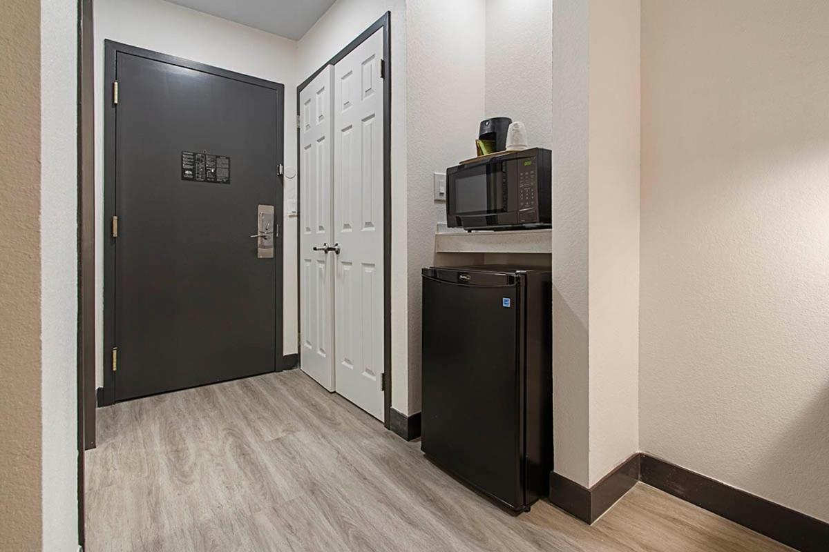 Wingate By Wyndham Macon I-75 Hotel Bagian luar foto
