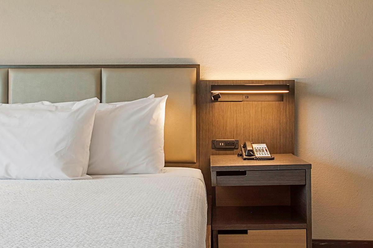 Wingate By Wyndham Macon I-75 Hotel Bagian luar foto
