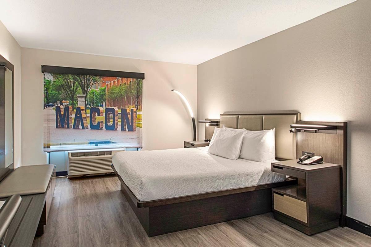 Wingate By Wyndham Macon I-75 Hotel Bagian luar foto